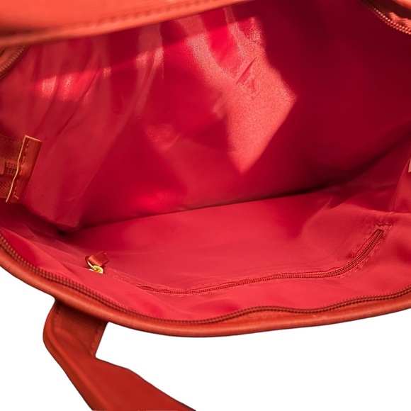 Joy Mangano red faux leather tote bag. Like new - Picture 4 of 6